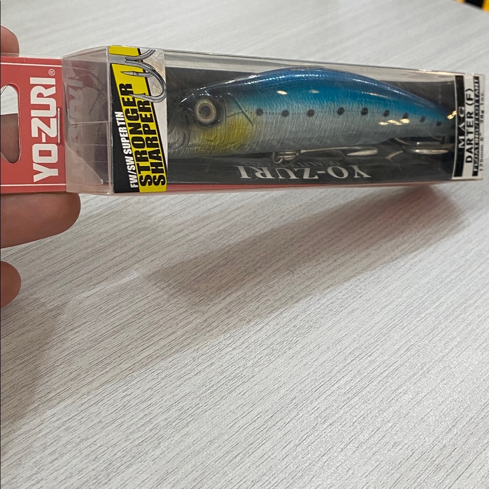 VINTAGE RARE Yo-Zuri Mag Darter floating fishing lure - Picture 2 of 3